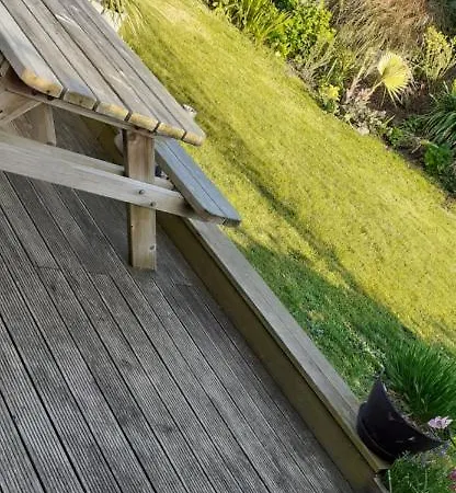 Maison Moderne Mitoyenne Exposee Plein Sud Avec Terrasse Holiday home